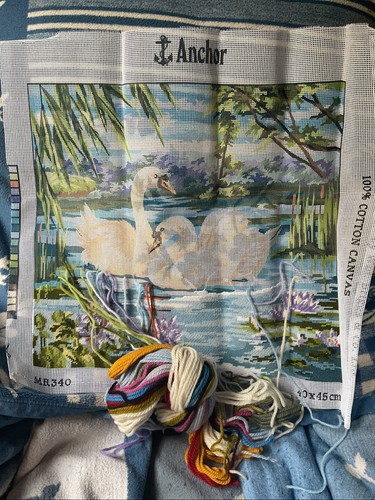 Anchor tapestry pair - anchor, of