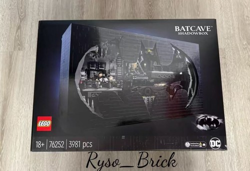 Lego 76252 batcave - lego,