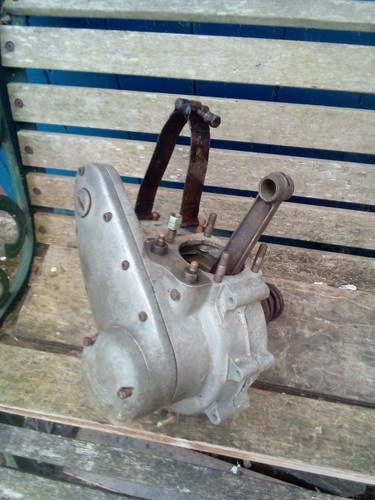 Triumph 3hw 350 engine bottom - 3hw,