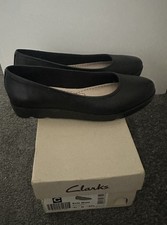 CLARK'S Black Court shoes "