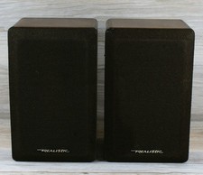 Realistic 40-2039B Minimus Bookshelf Speakers 2-way Walnut Veneer 40W 8 Ohms VGC