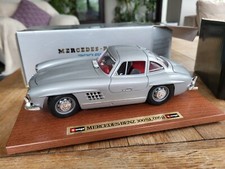 Burago mercedes benz - 1:18,