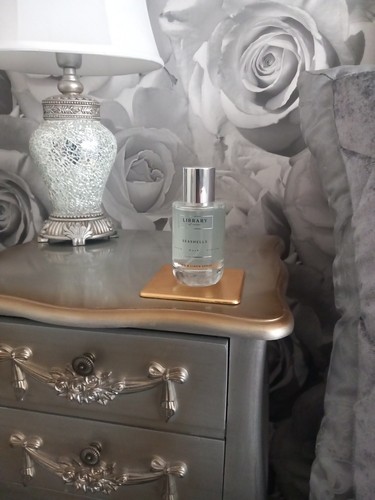 Library of scent - library,