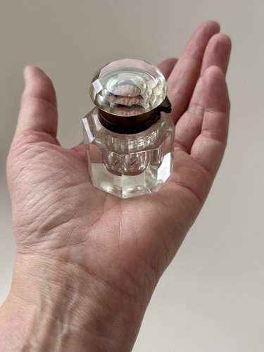 Antique victorian cut glass - cut,
