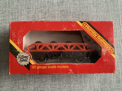 Hornby boxed flat - boxed, wheel