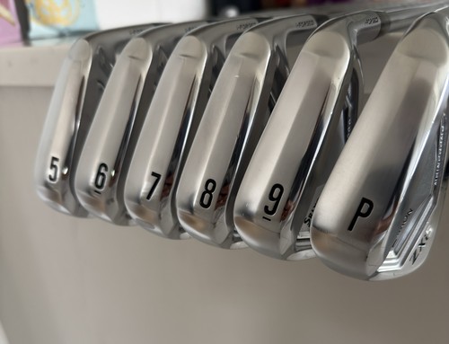 Srixon zxi5 irons pw - zxi5,