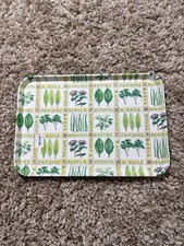 Cloverleaf Antique Herbs