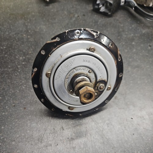 Vintage sturmey archer - sturmey, front