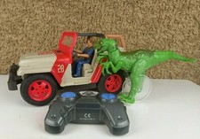 Jurassic World WRANGLER JEEP RAPTOR ATTACK RC Car/ Vehicle Mattel 2017 Complete