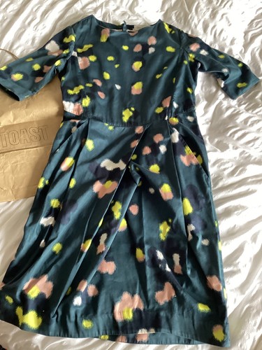 Toast dress size - 10, or