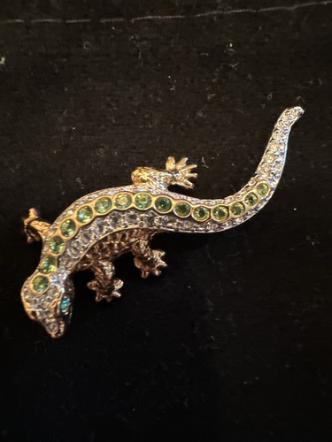 Retired swarovski lizard gecko - retired,
