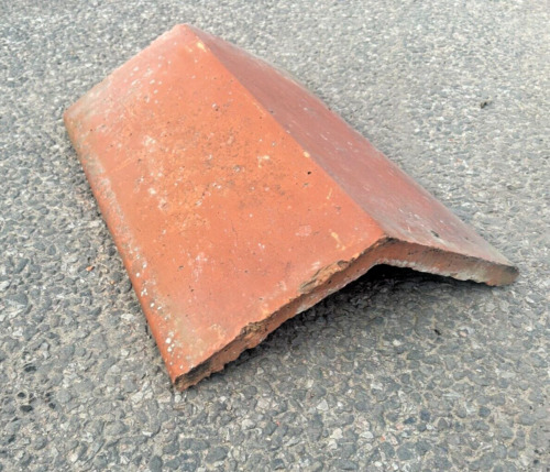 Roof tiles reclaimed ridge - tiles/,
