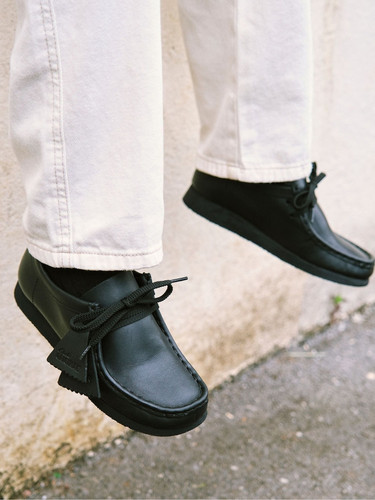 Clarks kids black wallabee - clarks,