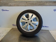 Hyundai I10 Alloy wheel tyre