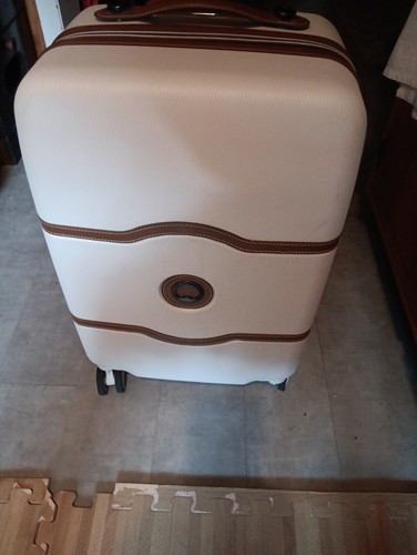 Delsey paris chatelet - delsey, hardside