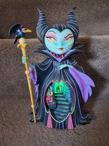 Disney showcase miss mindy - miss,