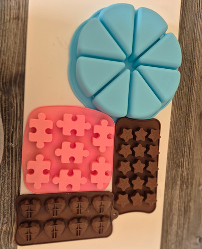 Assorted reusable silicone - 4x,