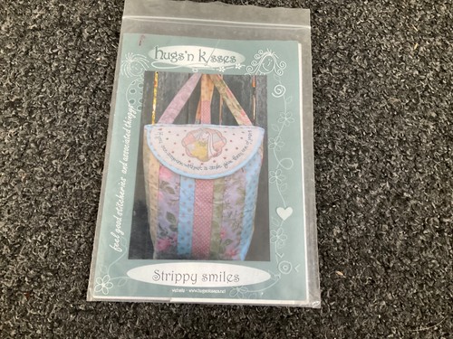 Stripy smiles hugs kisses - hugs,