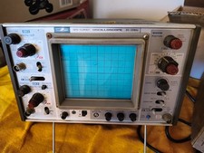 Iwatsu SS-5702 Oscilloscope DC-20MHz - Working