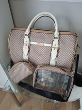 River Island Weekend