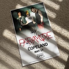 PARAMORE Signed Poster By Hayley Williams, Taylor York & Jeremy Davis