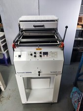 Formech 300XQ Vacuum Forming