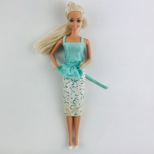 Barbie doll vintage 80s Mattel