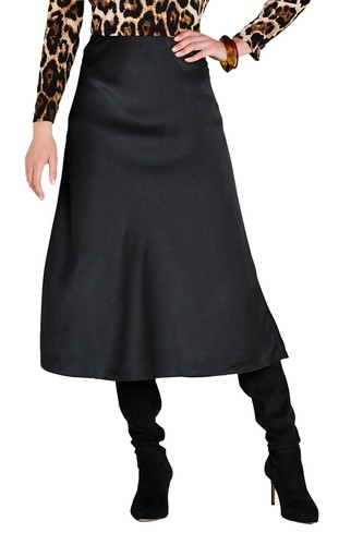 Womens pull bias cut - on,