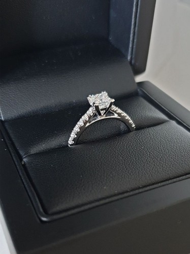 75ct princess diamond - 0.75ct,