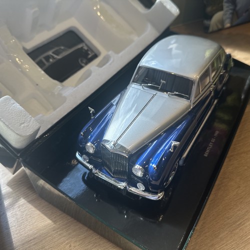 Minichamps mc100139954 18 - minichamps,
