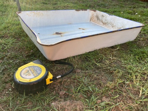 Large vintage enamel tray - large,