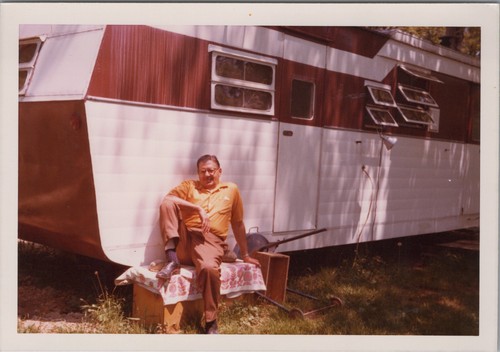 1972 man sitting travel - 1972,