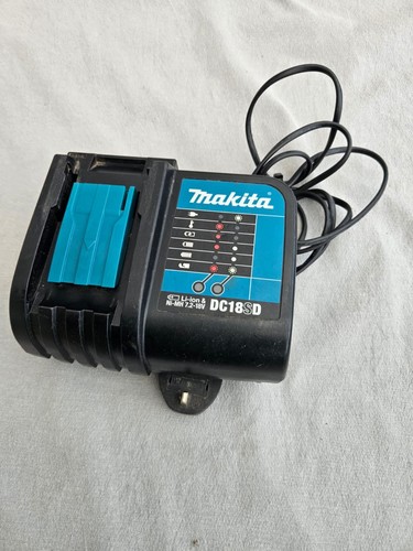Makita 18v battery - battery, charger