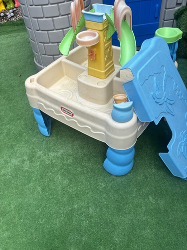 Sand and water table little - and,