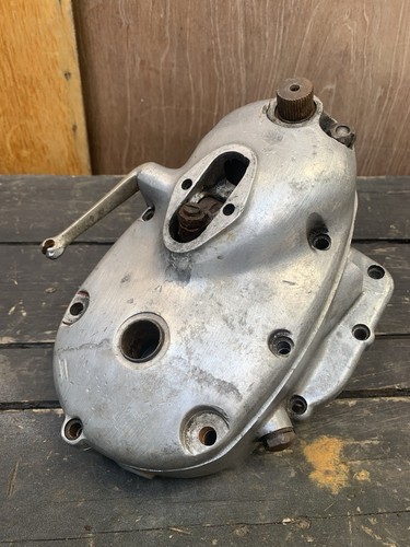 Incomplete triumph gearbox - incomplete,