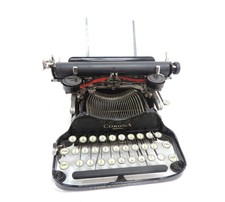 Vintage C Smith & Corona