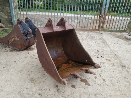860mm excavator digging - 860mm,