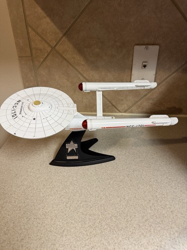 Franklin mint star - trek, uss