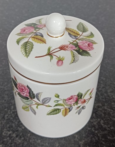 Wedgewood hathaway rose bone - wedgewood,