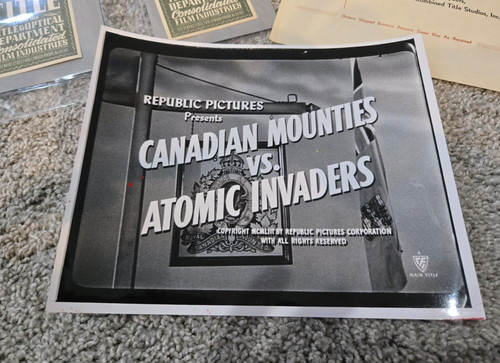 Canadian mounties atomic - vs,