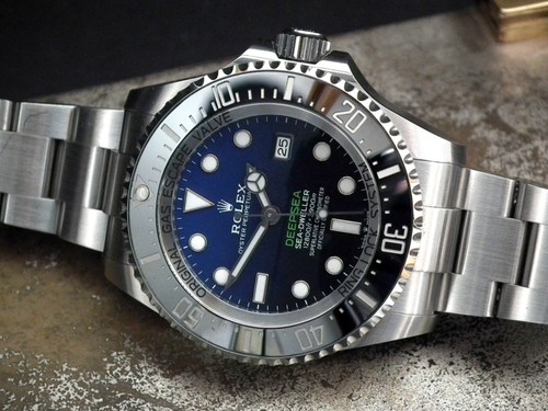 Near immaculate aug 2018 rolex - aug,