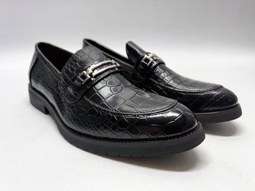 Black patent crocodile texture - black,