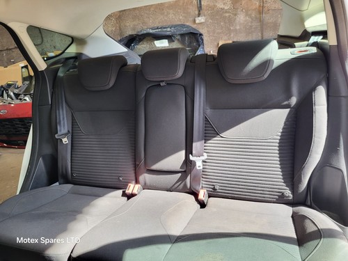 Ford focus mk3 rear seats - ford,