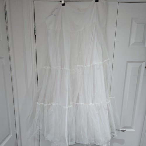 Vintage petticoat waist to - waist, up