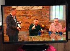 Samsung tv T28D310EW 28"