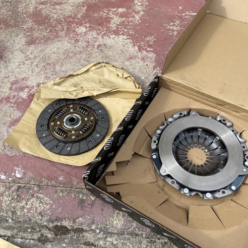 Clutch kit piece - kit,