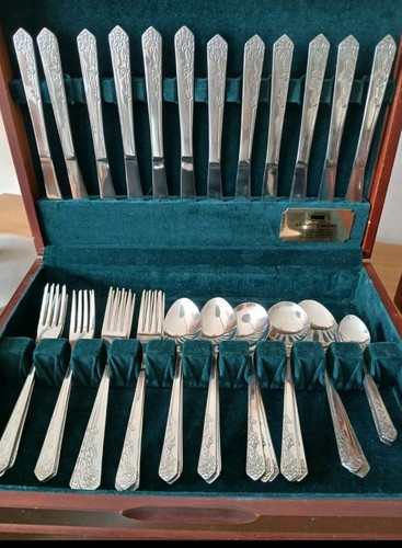 Viners set of stainless - viners,
