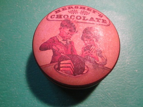 Vtg 1982 small - small, hershey's