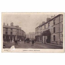 ABERDARE Cardiff Street, Glamorgan RP Postcard Postmark Aberdare 1911