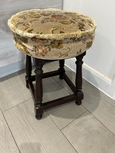 Vintage round low pub stool - round,